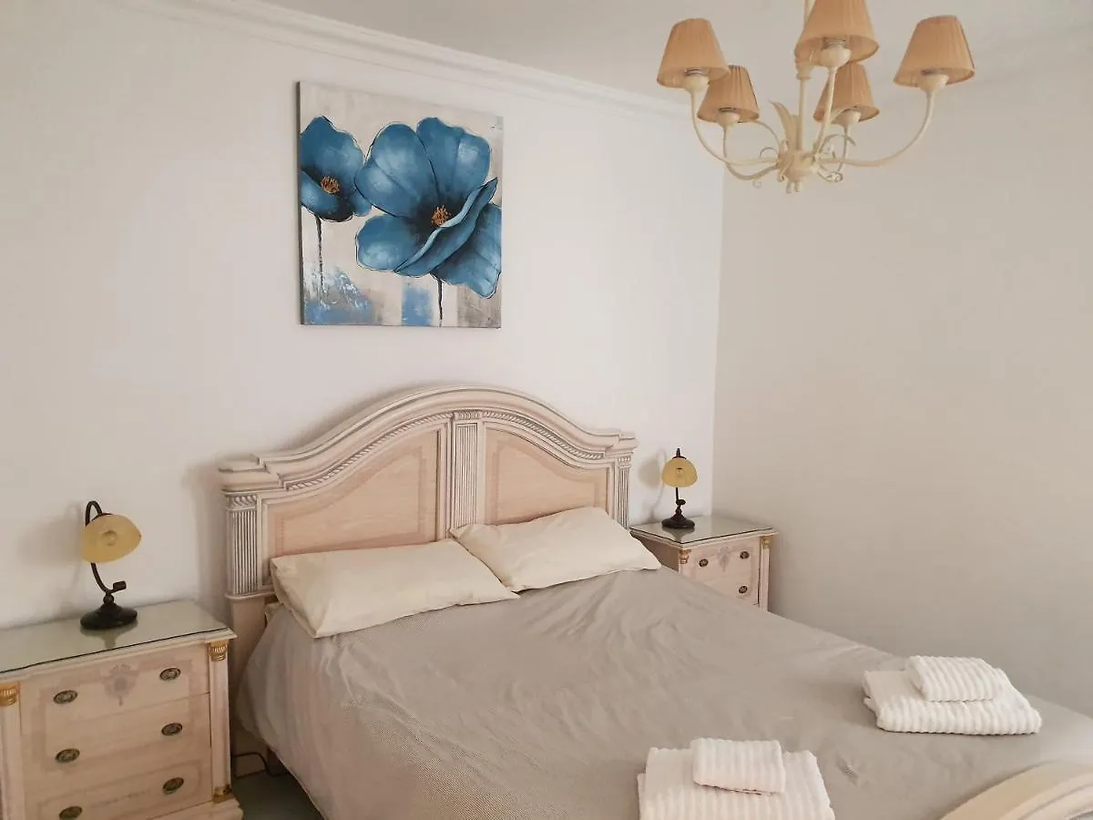 Villa Fun Family Villa-Crazy Golf Course-Heated Pool-Cocktail Bar-Jacuzzi-Games Room-Wifi &Uk Tv Puerto del Carmen